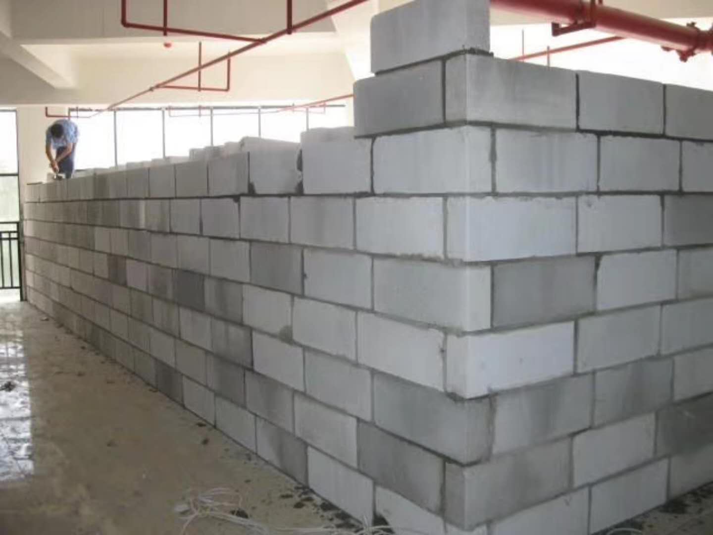嘉禾蒸压加气混凝土砌块承重墙静力和抗震性能的研究